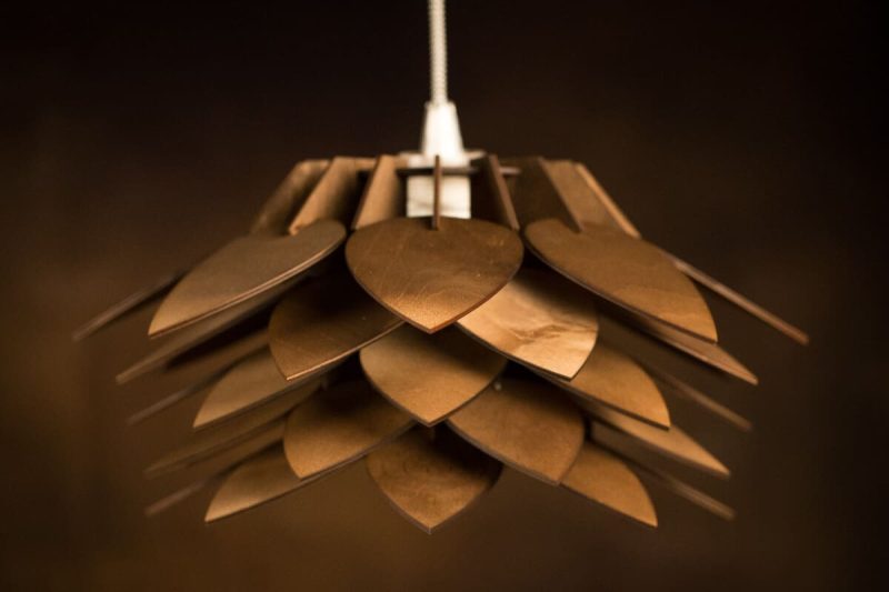 Nyitott toboz lámpa Nyitott toboz lámpa