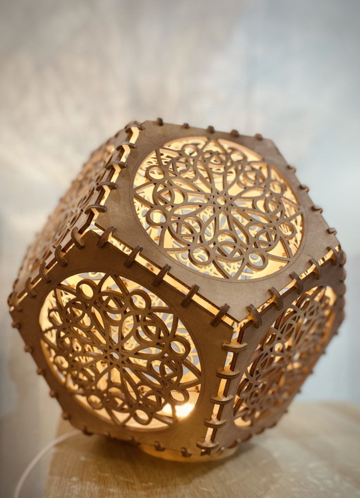 Asztali mandala LED lámpa
